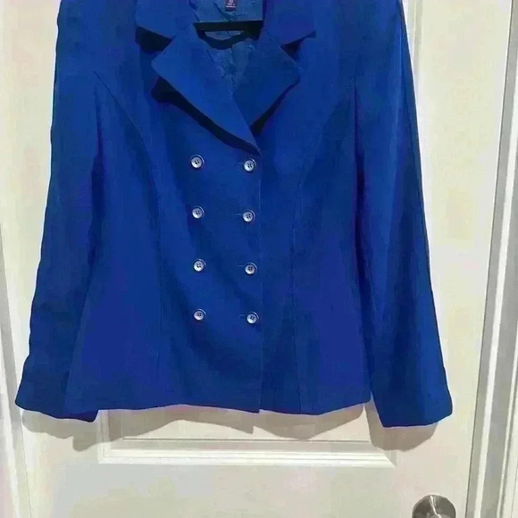 Kasper 2-Piece Blue Skirt & Jacket Button down Suit. Size 10 - Picture 1 of 5